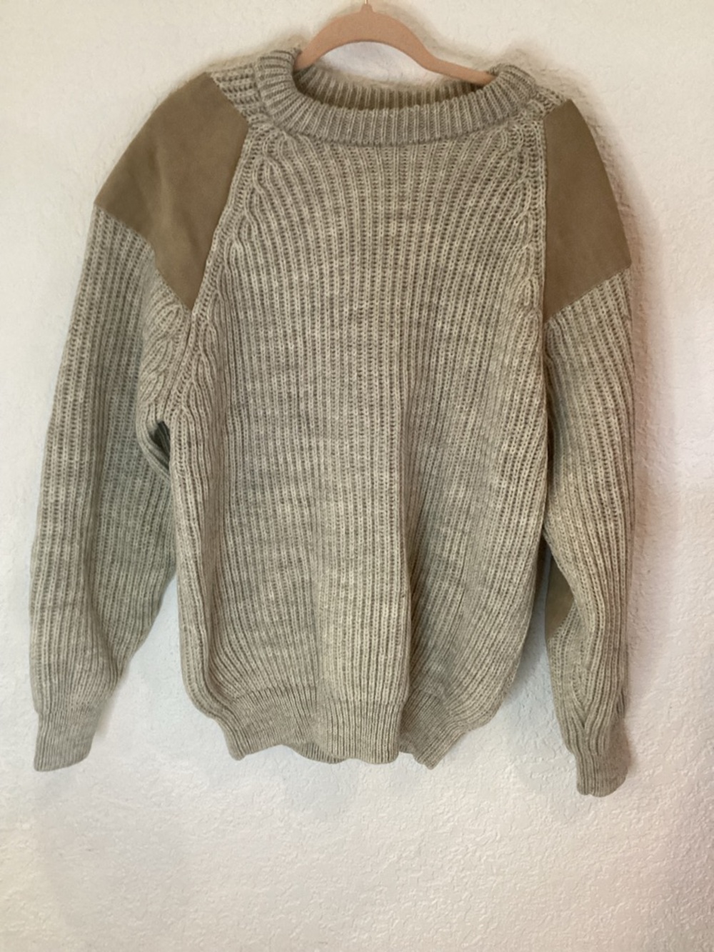 Men's Chunky Crewneck Sweater in Light Beige with Shoulder Panels